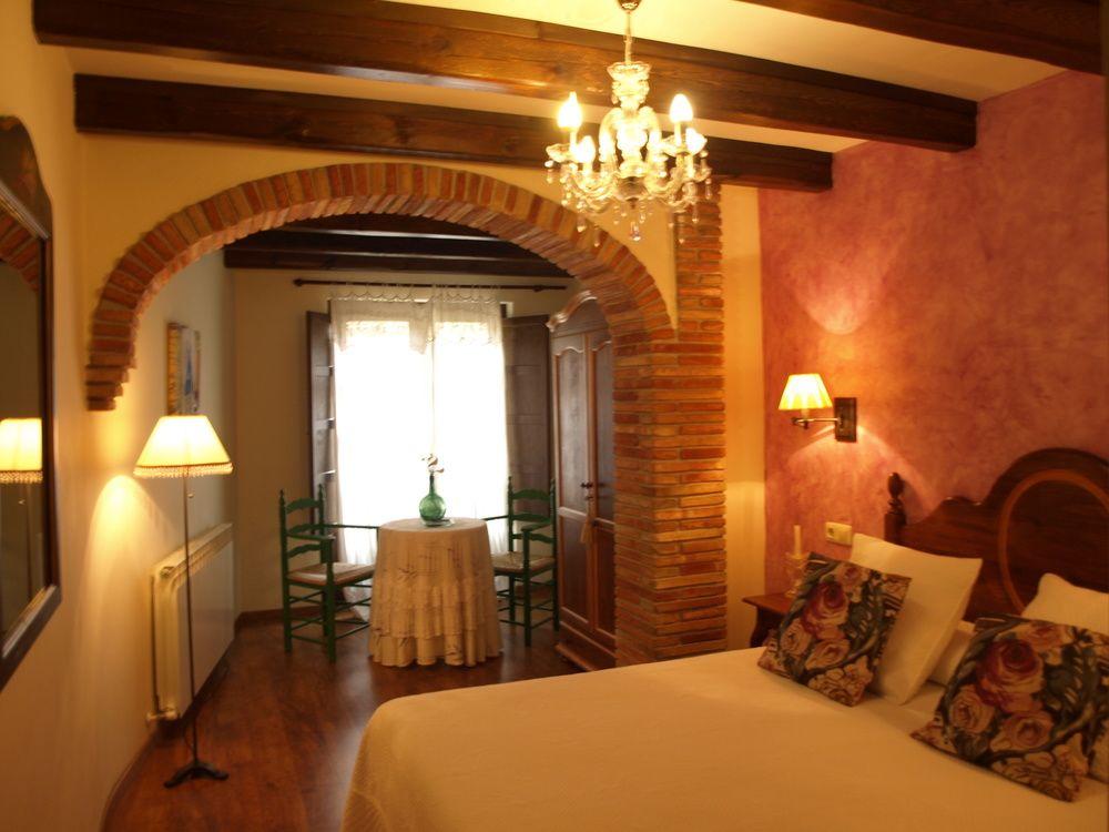 Casa Del Infanzon Hotel ซอส เดลไรย์ กาโตลีโก ภายนอก รูปภาพ