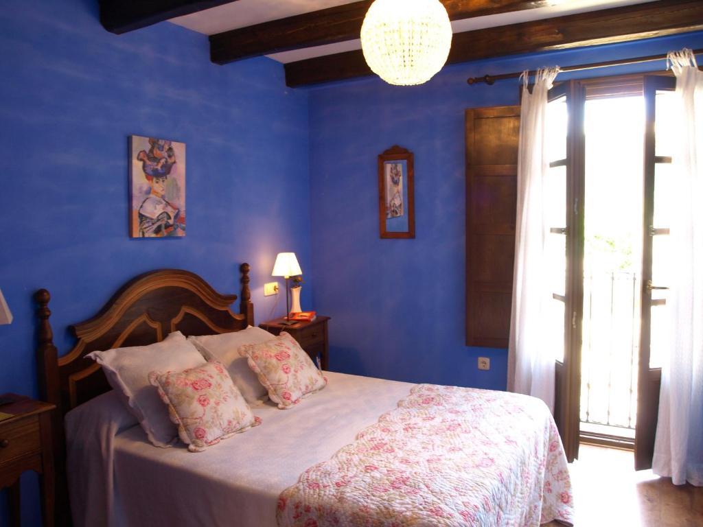 Casa Del Infanzon Hotel ซอส เดลไรย์ กาโตลีโก ห้อง รูปภาพ