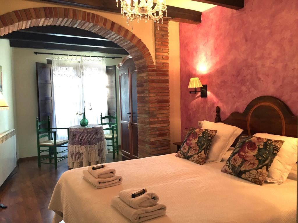Casa Del Infanzon Hotel ซอส เดลไรย์ กาโตลีโก ภายนอก รูปภาพ